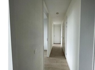 Huur 1 slaapkamer appartement van 61 m² in Amsterdam