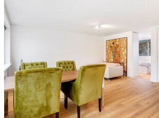 Huur 2 slaapkamer appartement van 52 m² in Amsterdam