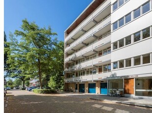 Huur 2 slaapkamer appartement van 80 m² in Amstelveen