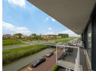 Huur 3 slaapkamer appartement van 92 m² in Almere