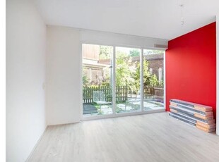 Huur 4 slaapkamer huis van 132 m² in Schiedam