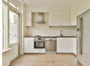 Huur 5 slaapkamer huis van 127 m² in Wassenaar