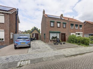 Ooststraat 25, Nieuwerkerk