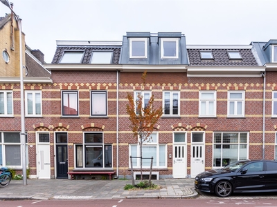 Adelaarstraat 56 A