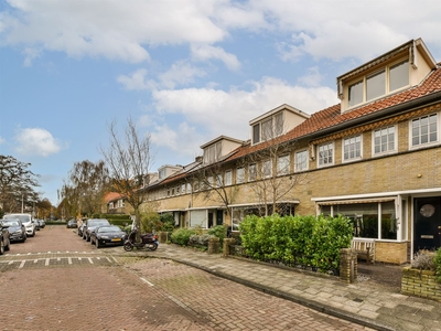 Bors van Waverenstraat 68