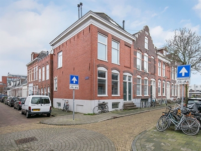 Dijkstraat 16