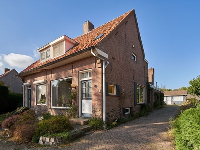 Helmondsestraat 38