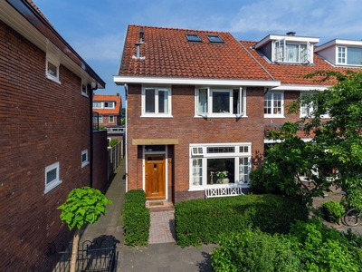 Jan van den Bergstraat 60