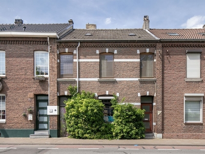 O.L.Vrouwestraat 23