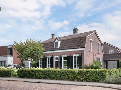 Oranjestraat 48