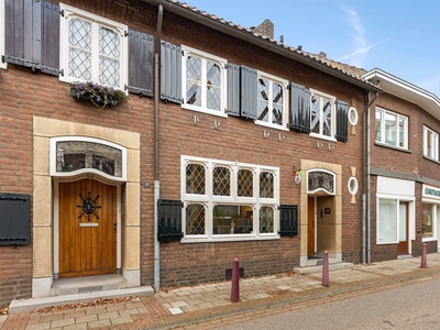 Raadhuisstraat 26