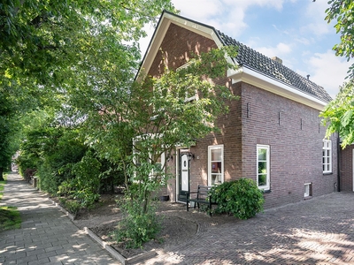 Spoorstraat 34