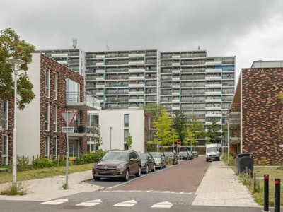 Appartement in Duivendrecht met 5 kamers