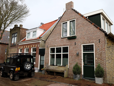 Burgemeester Mentzstraat 8