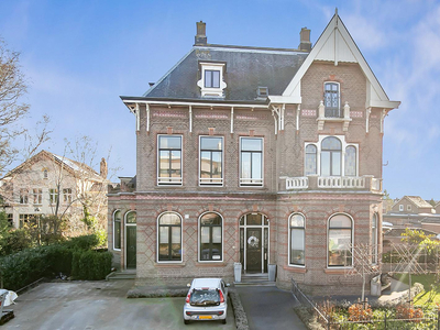 Dorpsstraat 111