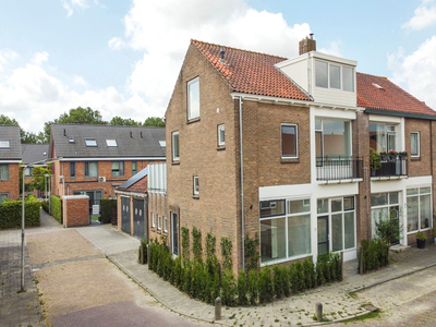 Van Heesenstraat 9*