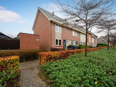 Woonhuis in Almere met 4 kamers