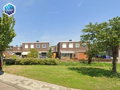 Polluxstraat in Pernis Rotterdam (70m2)