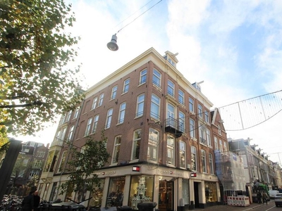 Van de Veldestraat in Amsterdam (94m2)