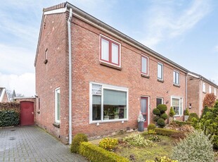 Beatrixstraat 1, de Lutte