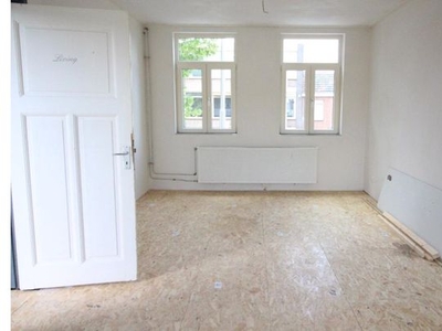 Huur 1 slaapkamer appartement van 100 m² in Tilburg