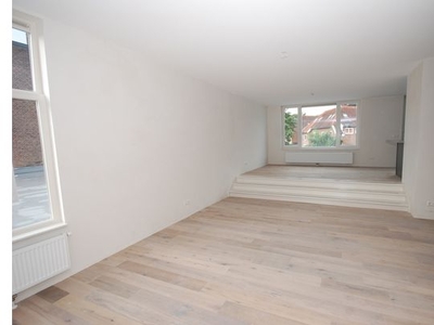 Huur 1 slaapkamer appartement van 146 m² in Bussum