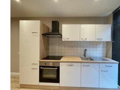 Huur 1 slaapkamer appartement van 42 m² in Rotterdam