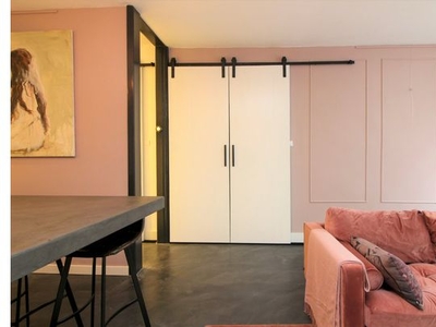 Huur 1 slaapkamer appartement van 58 m² in Utrecht