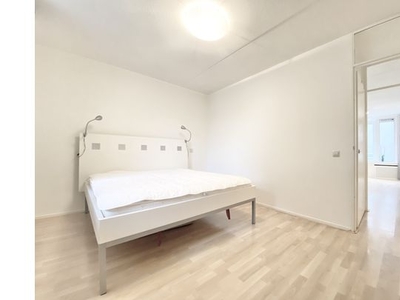 Huur 1 slaapkamer appartement van 61 m² in Amsterdam