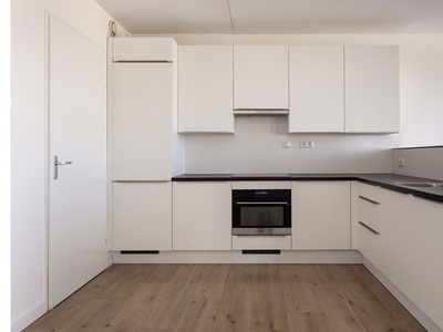 Huur 1 slaapkamer appartement van 75 m² in Eindhoven