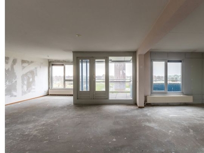 Huur 1 slaapkamer appartement van 84 m² in Zoetermeer