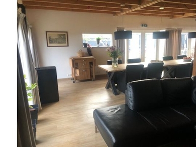 Huur 1 slaapkamer huis van 80 m² in Biezenmortel