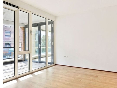 Huur 2 slaapkamer appartement van 109 m² in Tilburg