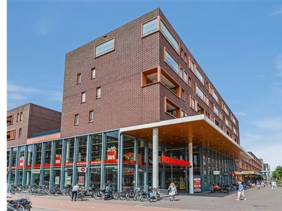 Huur 2 slaapkamer appartement van 113 m² in Hoofddorp