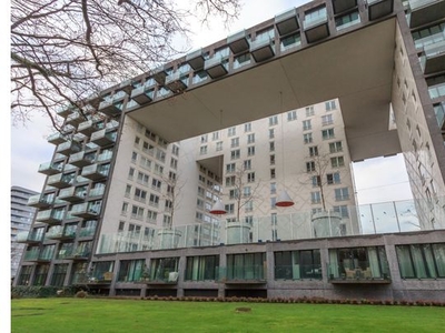 Huur 2 slaapkamer appartement van 124 m² in Amsterdam