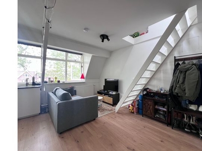 Huur 2 slaapkamer appartement van 42 m² in Utrecht