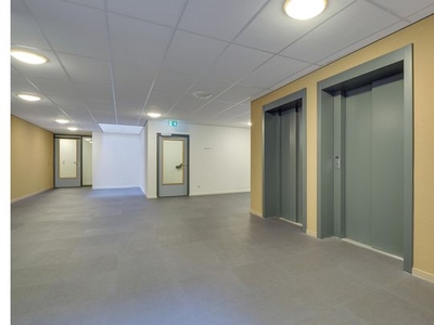 Huur 2 slaapkamer appartement van 57 m² in Alphen Aan Den Rijn