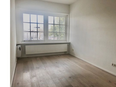 Huur 2 slaapkamer appartement van 60 m² in Bussum