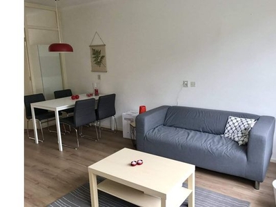 Huur 2 slaapkamer appartement van 61 m² in Utrecht