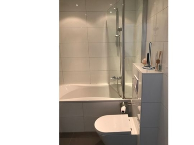 Huur 2 slaapkamer appartement van 63 m² in Haarlem