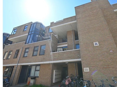 Huur 2 slaapkamer appartement van 64 m² in Groningen