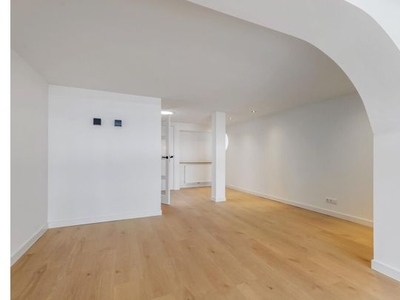 Huur 2 slaapkamer appartement van 65 m² in Tiel