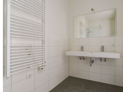 Huur 2 slaapkamer appartement van 69 m² in Amstelveen