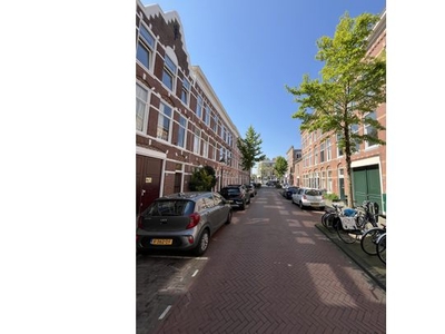 Huur 2 slaapkamer appartement van 75 m² in 's-Gravenhage