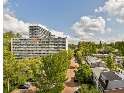 Huur 2 slaapkamer appartement van 82 m² in Amstelveen