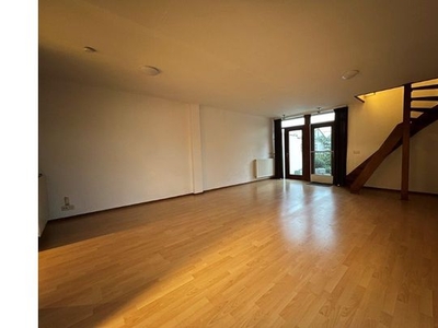 Huur 2 slaapkamer appartement van 86 m² in Horn