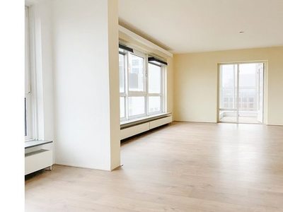 Huur 2 slaapkamer appartement van 88 m² in Rotterdam