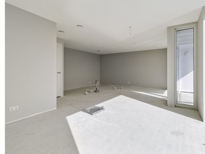 Huur 2 slaapkamer appartement van 90 m² in Amsterdam