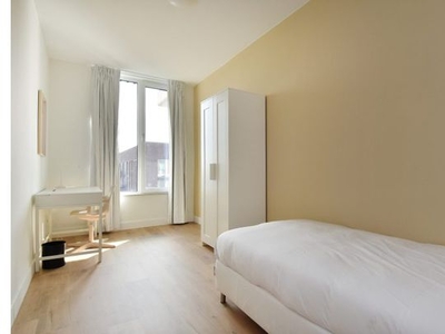 Huur 2 slaapkamer appartement van 90 m² in Rotterdam