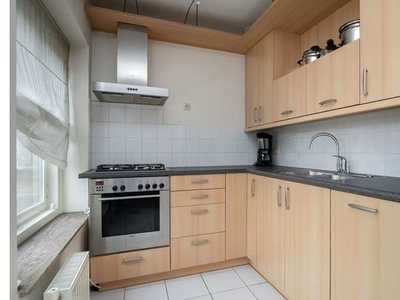 Huur 2 slaapkamer appartement van 91 m² in 's-Gravenhage